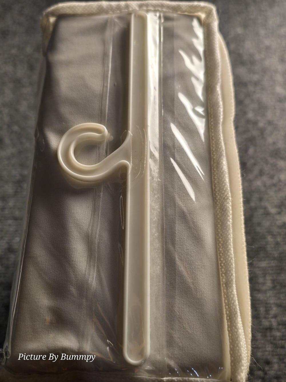 New In Package Allerease Zippered Twin Mattress Protector - Picture 5 of 5